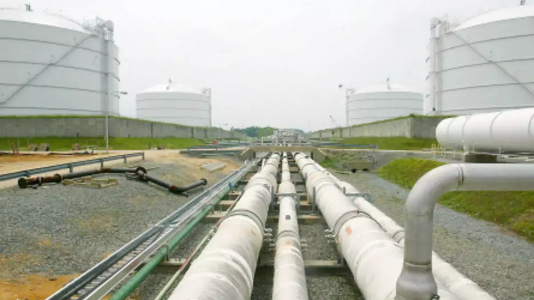 gas-pipelines-from-myanmar-to-bring-down-energy-costs-china