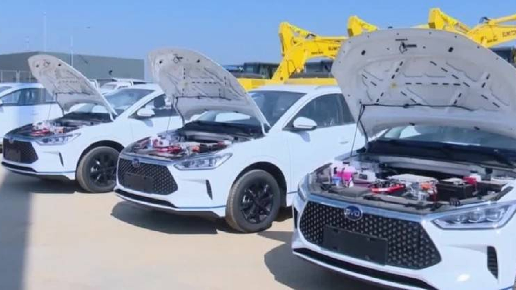 20 EV to operate taxi services (2)